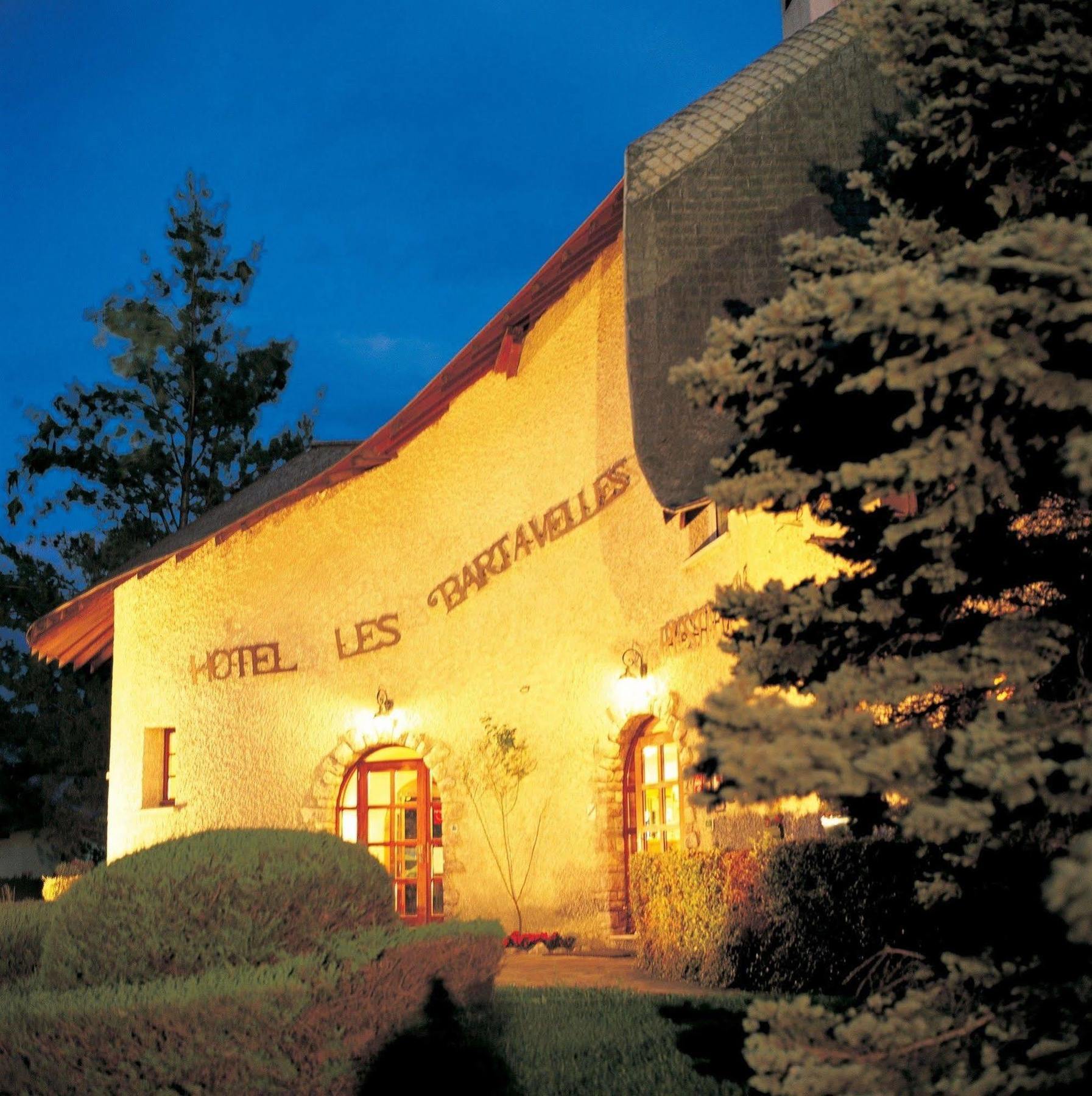 Hotel & Spa Les Bartavelles Crots Bagian luar foto